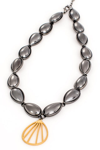 Gold Shell & Hematite Necklace